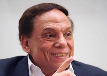 أول ظهور لحفيد عادل إمام