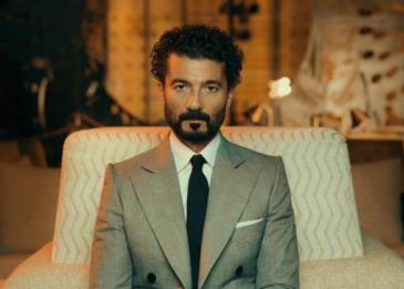 "أنا بخير" هذا ما قاله الفنان خالد النبوي في أول تصريح له بعد دخوله العناية المركزة