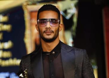 وفاة الطيار صاحب الأزمة الشهيرة مع محمد رمضان
