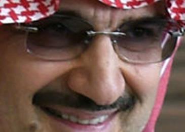 الوليد بن طلال مع الملك سلمان خلال مأدبة غداء