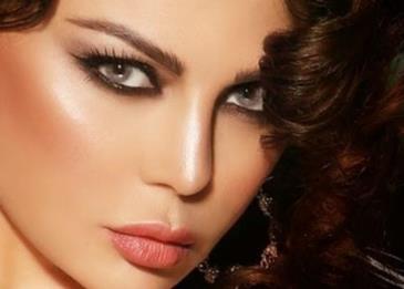 اضغط لمشاهدة الصور: هيفاء وهبي مُحبَطة وتُهاجم مُقربين.. فهل قصدت مدير أعمالها؟