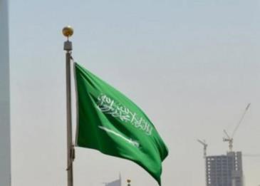 السعودية: توجه لإلغاء بطاقات التأمين الصحي التقليدية واستبدالها بالإلكترونية
