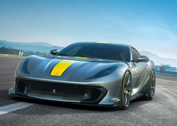 فيراري ستطلق سيارة خارقة جديدة في مايو المقبل