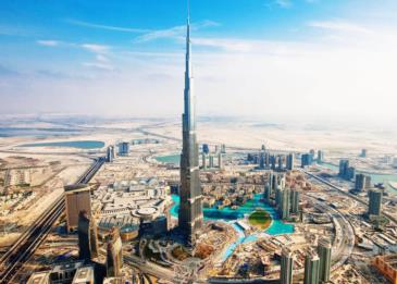 قطاع مراكز الخدمة يوفر للمواطنين بالإمارات 500 وظيفة