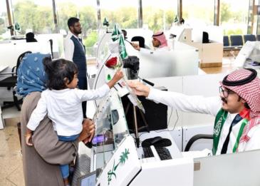 السعودية تفرض رسومًا على ركاب الرحلات الجوية الداخلية