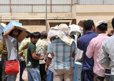 الكويت تفرض شرطًا جديدًا لتعيين الوافدين في الجهات الحكومية