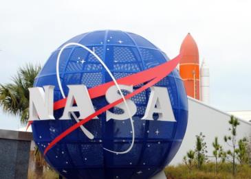 "ناسا" تكشف النقاب عن أول طائرة كهربائية والبطاريات أكبر تحدي يواجهها