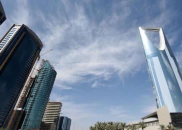 "جسر الملك فهد" يصدر قرارًا بشأن أبناء الشهداء في السعودية والبحرين