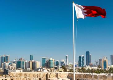 البحرين تعلن فتح مجالها الجوي أمام الطائرات القطرية بدءًا من 11 يناير الجاري