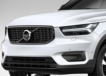 "Volvo XC40" تحصد تصنيف "خمس نجوم" في اختبارات "البرنامج الأوروبي لتقييم السيارات الجديدة"