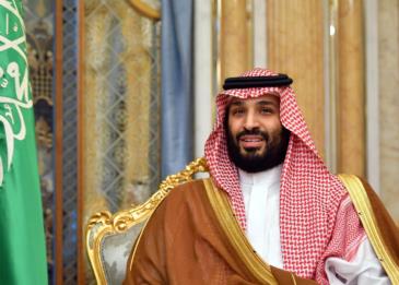 ولي العهد السعودي يزيّن مكتبه بلوحة من لوحات الفنانة التشكيلية السعودية وداد الأحمدي