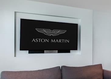 Aston Martin Lagonda تفتتح مركزاً جديداً للتوزيع في الإمارات