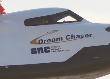 نجاح رحلة اختبارية لمركبة Dream Chaser فوق صحراء موهافي