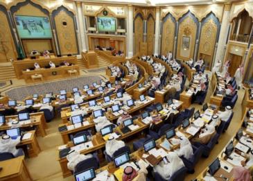 الشورى ينتهي من دراسة مقترح إقامة الأجنبي في السعودية 6 سنوات