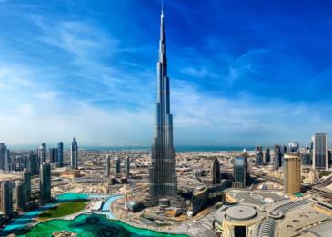 في الإمارات: هذا القرار يسمح للعامل بالدوام الجزئي لدى أكثر من جهة