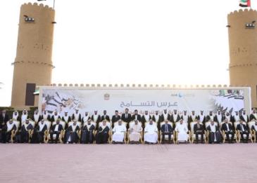 الإمارات تشهد عرسًا جماعيًا لـ 48 شابًا من مختلف الجنسيات
