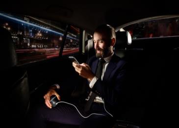 ابتكار جديد لشحن الهاتف من طاقة الجسم
