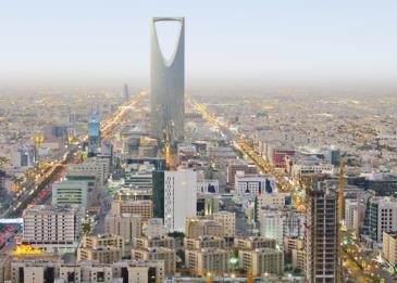 الجوزات السعودية تصدر 38 قرار صادم للمواطنين والمقميين.. تعرف عليها