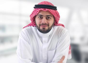 هل يتم لاسماح لغير السعودي بالاستثمار في العيادات والمجمعات الطبية؟