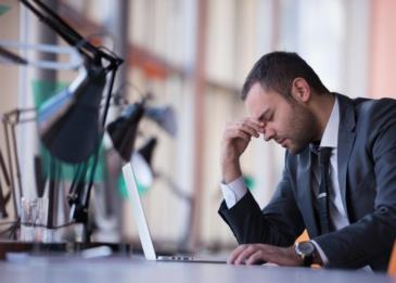 علامات تشير إلى أن وظيفتك تدمر حياتك