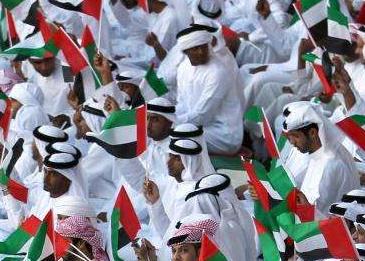 نصيب المواطن الإماراتي من الناتج المحلي يرتفع بنسبة 12.2 بالمئة ليصل إلى هذا الرقم