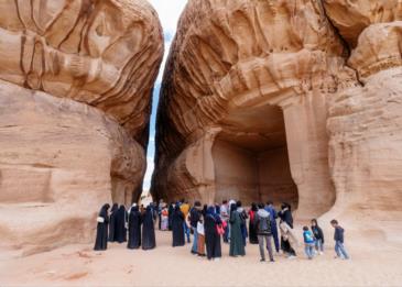السعودية تفتح أبوابها للسياح الملقّحين بالكامل اعتباراً من أول أغسطس
