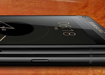 سامسونغ تعود بالذاكرة لحقبة هواتف الـ flip phone بهذا الهاتف الجديد