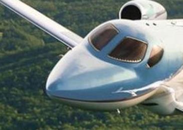 هوندا تطور نسخة أهدأ وأقل تلوثا وذات مدى أكبر من طائرة HondaJet Elite