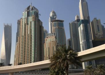 الإمارات .. تزويد كل المركبات بنظام استدعاء إلكتروني