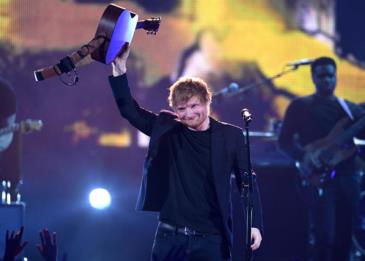 ايد شيرين يتصدر موقع Spotify  كأكثر الفنانين سماعا على الموقع