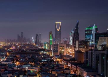 شركة سعودية 5,16 مليون ريال لمواجهة الاعباء المعيشية للموظفين