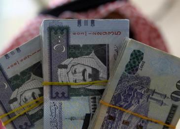 صرف بدل غلاء المعيشة لكافة المواطنين