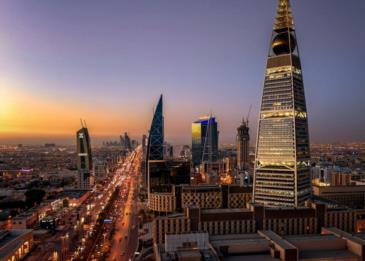 تعديل أنظمة رواتب الموظفين في السعودية
