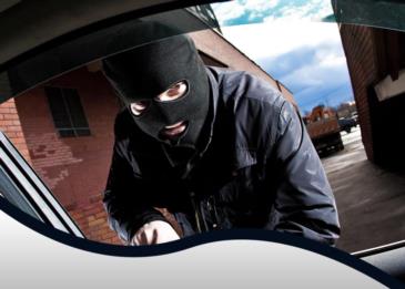 مواطن يتعرض للسرقة في ينبع أمام عينه