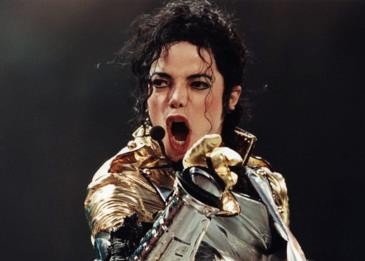 مايكل جاكسون الأسباني يعاود الظهور على مواقع التواصل الإجتماعي