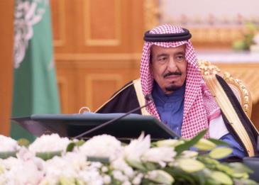الملك سلمان يقر وثيقة تطوير وزارة الدفاع السعودية