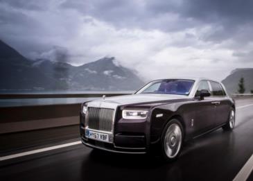 Rolls-Royce Phantom VIII: قيادة أكثر سيارات العالم هدوء في سويسرا