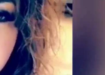 رد فعل سولاف فواخرجي على عدم تأهل منتخبها السوري