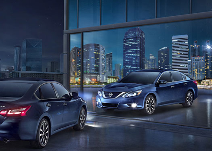 سيارة Nissan Altima الجديدة بحلة جديدة تمامًا!