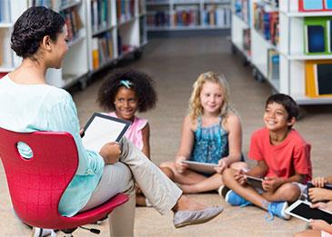 "أتمنى لو أن معلمتي تعلم..." أجوبة تلاميذ أبكت الكثيرين هذا ما قد يقوله أطفالكم أيضاً!