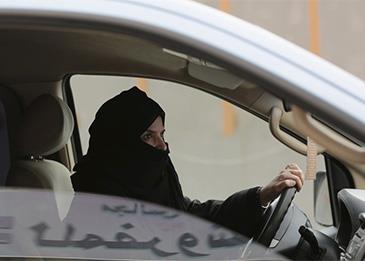 هذا عدد السعوديات اللواتي يخططن لقيادة السيارة في 2018