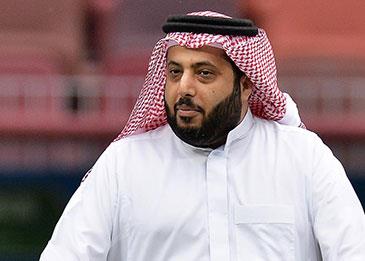 تركي آل الشيخ يستقبل النجم ميسي