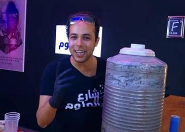 عبد الله عنان أول "يوتيوبر" مصري يستجيب لقرار ضريبة منصات التواصل