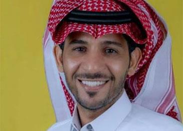 فتاة تفاجئ مشهور سناب أبو فهد وتعرض عليه شراء سيارته الروز رايز