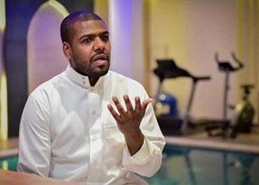 اضغط لمشاهدة الفيديو: مقلب طريف في حق اللاعب الدولي السابق أحمد الدوخي
