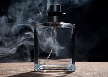 أول "عطر بشري"... "كبسولة زمنية" مليئة بالذكريات