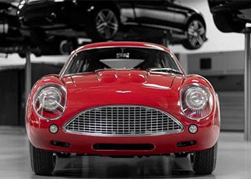 بالصور.. أستون مارتن تطلق أغلى سياراتها على الإطلاق