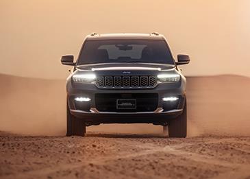 وصول جيب جراند شيروكي L إلى الإمارات