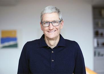 شخصية الأسبوع: المدير التنفيذي لشركة أبل تيم كوك قصة نجاح تريليونية