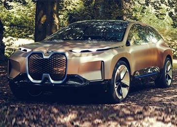 اضغط لمشاهدة الفيديو: بي إم دبليو تستعرض سيارة المستقبل!